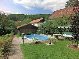 Holiday Home in Thuringia With Private Terrace, use of a Garden and Po