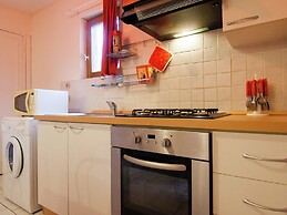 Cottage in Bourgnac With Whirlpool
