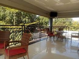 Royal Cashrise lodge