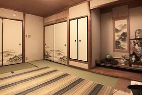 Nakagawa's Cozy House