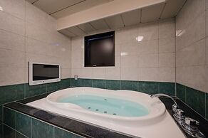 HOTEL WILL BASE Tsurumi - Adults Only