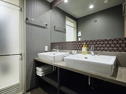 MONday Apart Premium NIHONBASHI