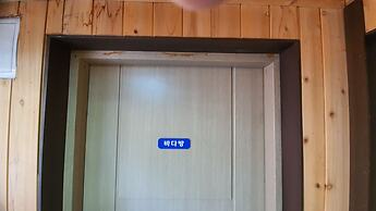 Ulleung Haeoreum Pension