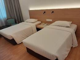 Crystal Crown Hotel Harbour View