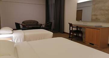 Crystal Crown Hotel Harbour View