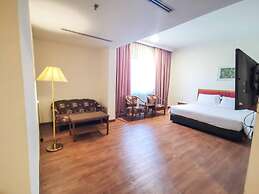 Crystal Crown Hotel Harbour View