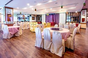 Crystal Crown Hotel Harbour View