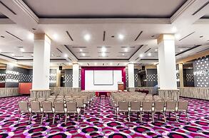 Crystal Crown Hotel Harbour View