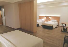 Crystal Crown Hotel Harbour View