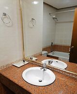 Crystal Crown Hotel Harbour View