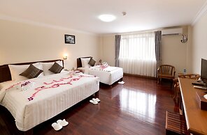 Lin Unity Win Hotel