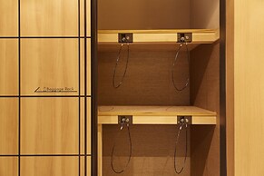 MONday Apart Hamamatsucho Daimon