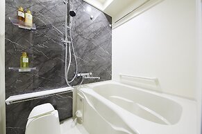 MONday Apart Premium Hamamatsucho