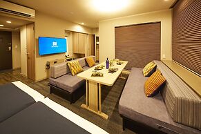 MONday Apart Premium Hamamatsucho