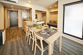 MONday Apart Premium Hamamatsucho