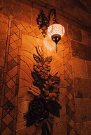 Astra Boutique Hotel