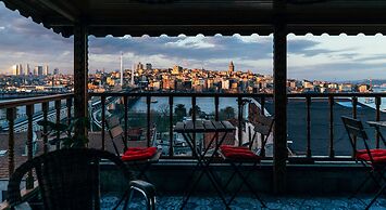 Astra Boutique Hotel