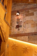 Astra Boutique Hotel