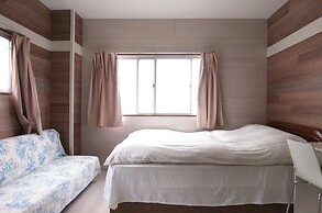 Asakusa Hotel 303