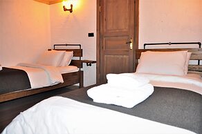 Rooftop Balat Rooms & Apartments Turkuaz Olive