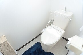 Shinsaibashi-House B