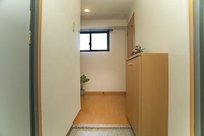 Shinsaibashi-House B