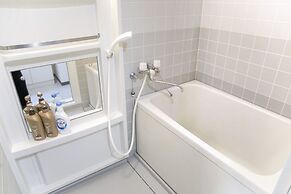 Shinsaibashi-House B