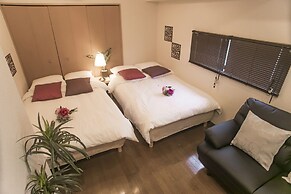 Shinsaibashi-House B