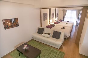 Shinsaibashi-House B