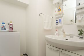 Shinsaibashi-House B