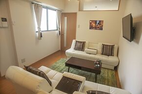 Shinsaibashi-House B