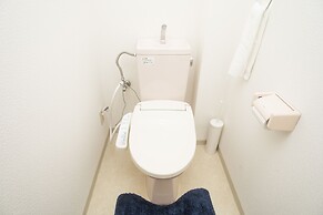 Shinsaibashi-House B