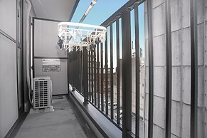 Shinsaibashi-House B