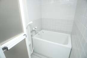 Shinsaibashi-House B