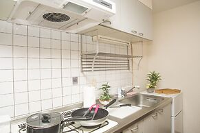 Shinsaibashi-House B