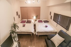 Shinsaibashi-House B