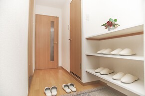 Shinsaibashi-House B