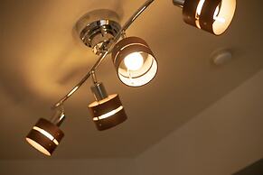 Shinsaibashi-House B