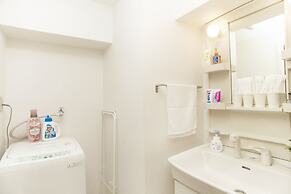 Shinsaibashi-House B