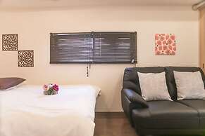 Shinsaibashi-House B