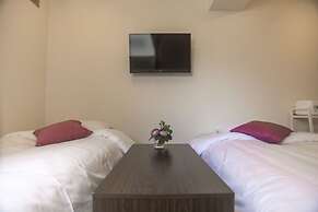 Shinsaibashi-House B