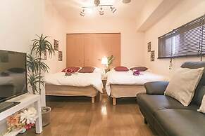 Shinsaibashi-House B