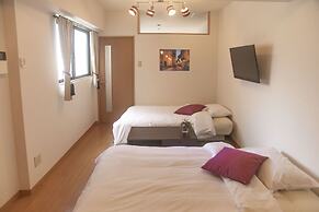 Shinsaibashi-House B