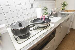 Shinsaibashi-House B