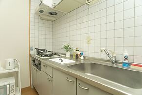 Shinsaibashi-House B