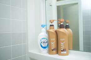 Shinsaibashi-House B