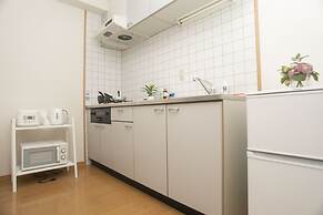 Shinsaibashi-House B