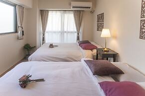 Shinsaibashi-House B