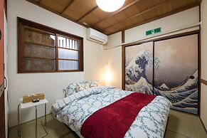 Naha Condominium Maejima House