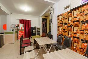 RedDoorz Syariah near Ciledug Station